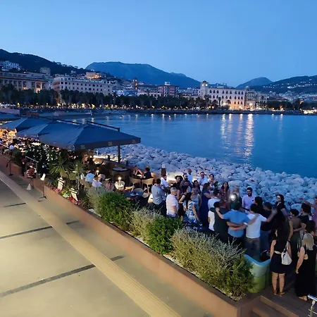 La Del Corso アパート *